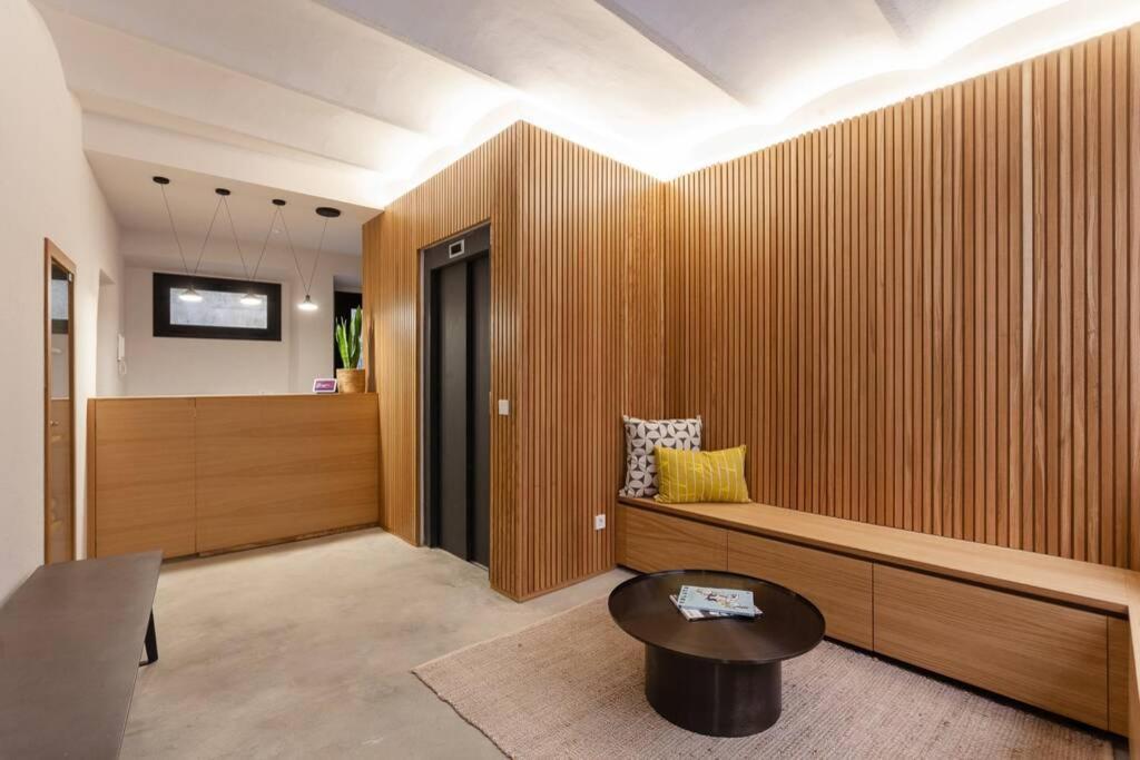 Velo Vern 1 Beautiful New Apartment 2 Bed Ensuite Girona Exterior photo